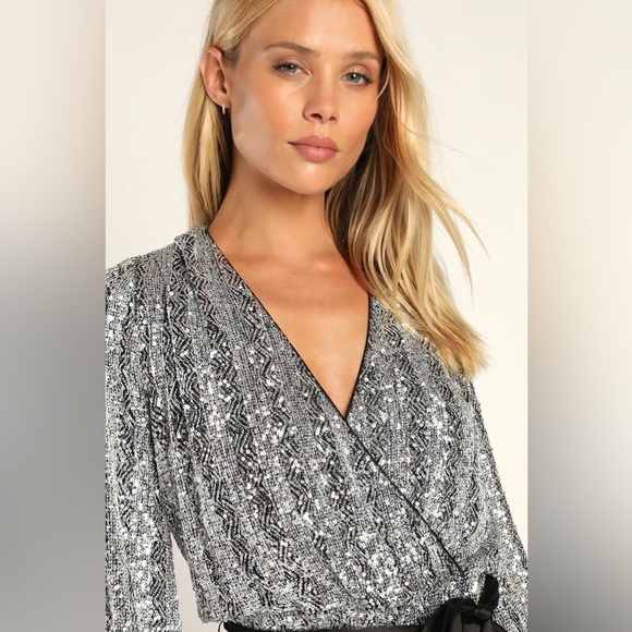 Brand new with tags women’s sequin romper from LuLus - Picture 2 of 5